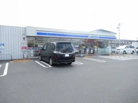 ローソン防府新田西店まで400m