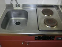 電気コンロ2口付いています