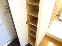 シューズボックスあり