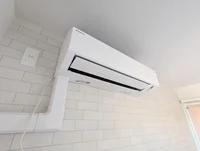 エアコン（冬季使用不可）