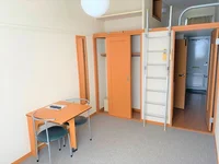 「同タイプの部屋の写真です」「現況優先」