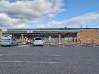 セブンイレブン  岡谷神明町店まで400m