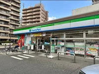 ファミリーマート宇品神田店まで580m