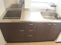 ２口IHコンロ＆広々としたキッチンです♪