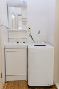独立洗面台・洗濯機