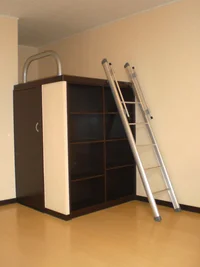 大容量の収納付ベットです。