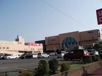 イオン中間店まで68m