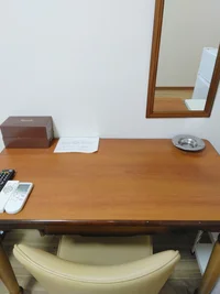 デスクでパソコン作業など活用