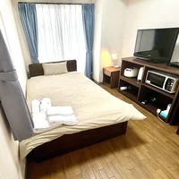 1名様でもゆったりセミダブルベッド