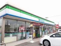 ファミマート鈴鹿南玉垣店まで750m