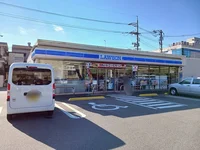 ローソン福山箕島町店まで300m