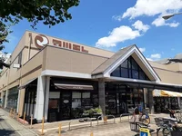 マツモト 上桂店まで100m