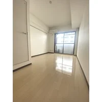 家具・家電設置前のお部屋の画像になります