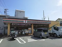 セブンイレブン新居文化公園前店まで1000m