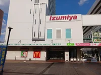 イズミヤ門真店様まで700m
