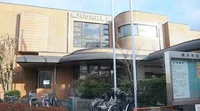 栄図書館まで247m