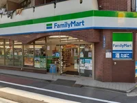 ファミリーマート　戸越6丁目店まで185m