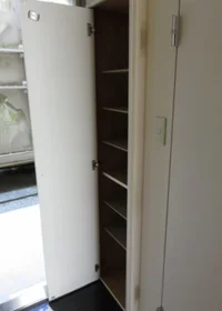 シューズボックス