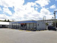 ローソン西垣生町店様まで650m