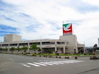 ヨークベニマル米沢店まで600m
