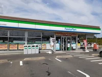 ファミリーマート日立折笠店まで1100m