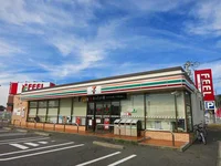 セブン-イレブン 岡崎欠町店まで950m