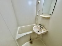 設備・仕様は号室により異なる為、現況を優先いたします。