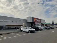 DCM矢作店まで1600m