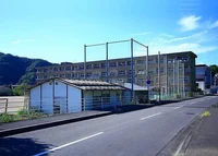 津久見第二中学校まで850m