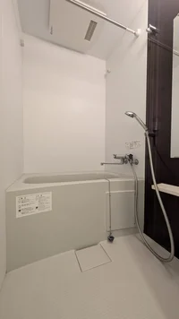 浴室乾燥機付き♪