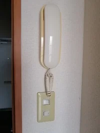 インターホン