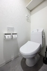 嬉しいウォシュレット機能付き！