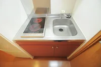 電気コンロのため火災の心配も少ないです!