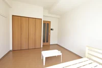 居室(ミニテーブルは付きません)