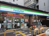 ファミリーマート　五条新町店まで89m