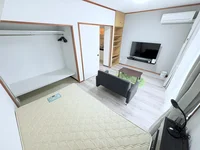 ソファ付のゆったりとしたお部屋です♪