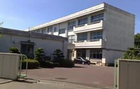 湖西市立白須賀中学校まで1300m