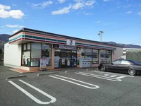 セブンイレブン 箕輪中箕輪店まで1100m