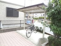 屋根付き駐輪場