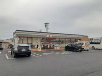 セブンイレブン岡田1丁目店まで550m