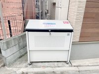 ダストボックス