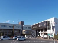 伊奈町役場まで2200m