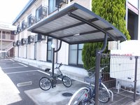 屋根付き駐輪場あり