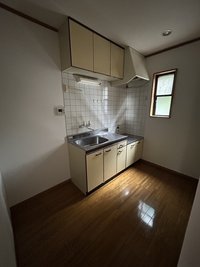 家具・家電設置前の画像になります。