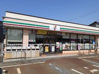 セブンイレブン富山水橋辻ヶ堂店まで1300m