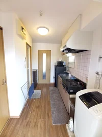 キッチン・廊下