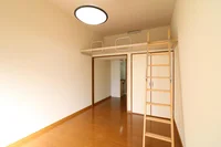 (※一部の号室で家具家電なし)1Fフローリング仕様・2F絨毯仕様