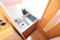 2口コンロ付きラジエントヒータを設置