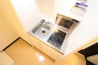 キッチン2口コンロ(手前のみⅠH専用)お掃除が楽チン