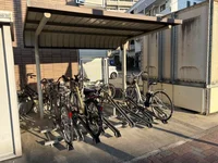 屋根付き駐輪場